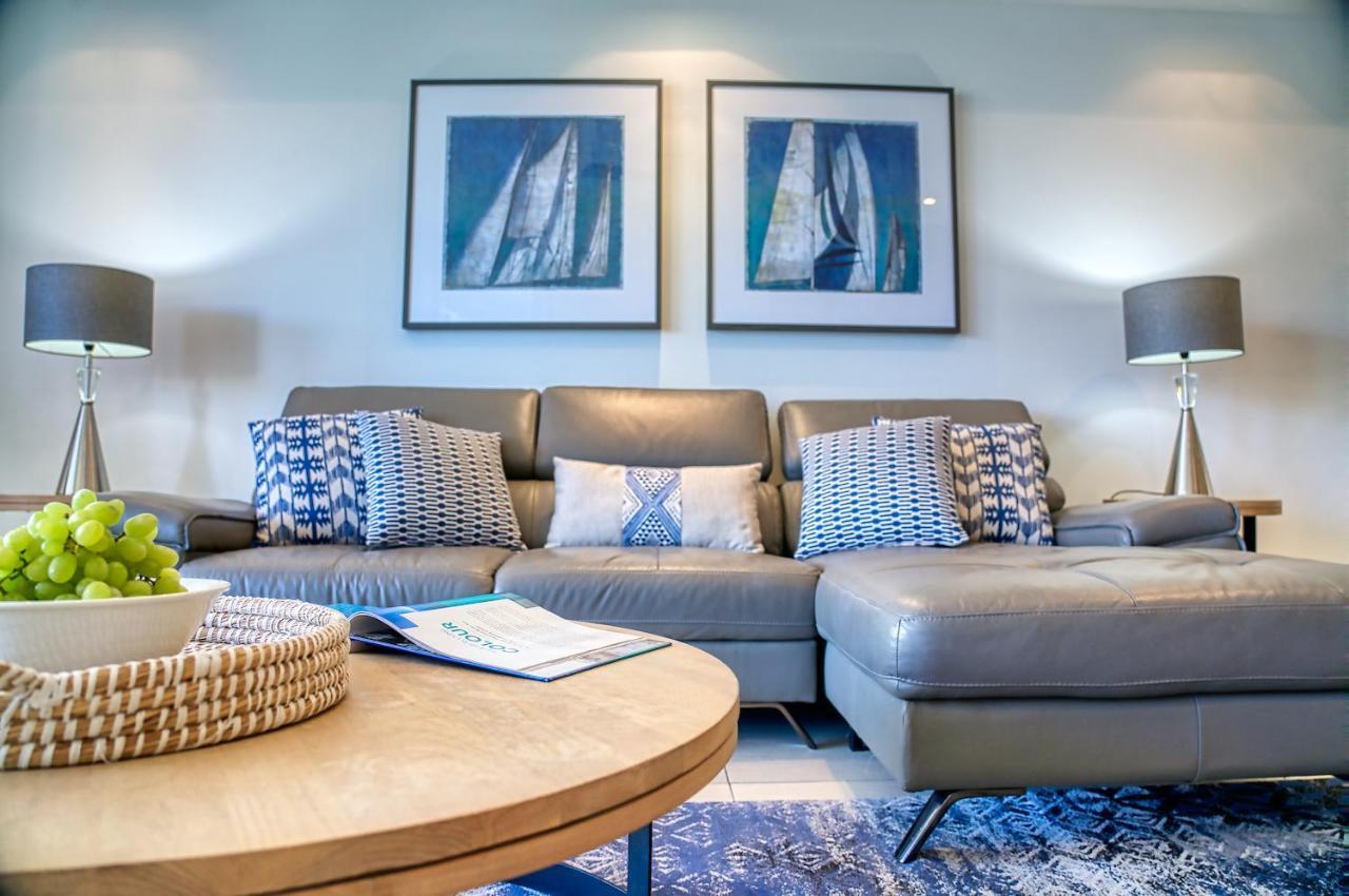 Coconut Grove Aparthotel Port Douglas Buitenkant foto