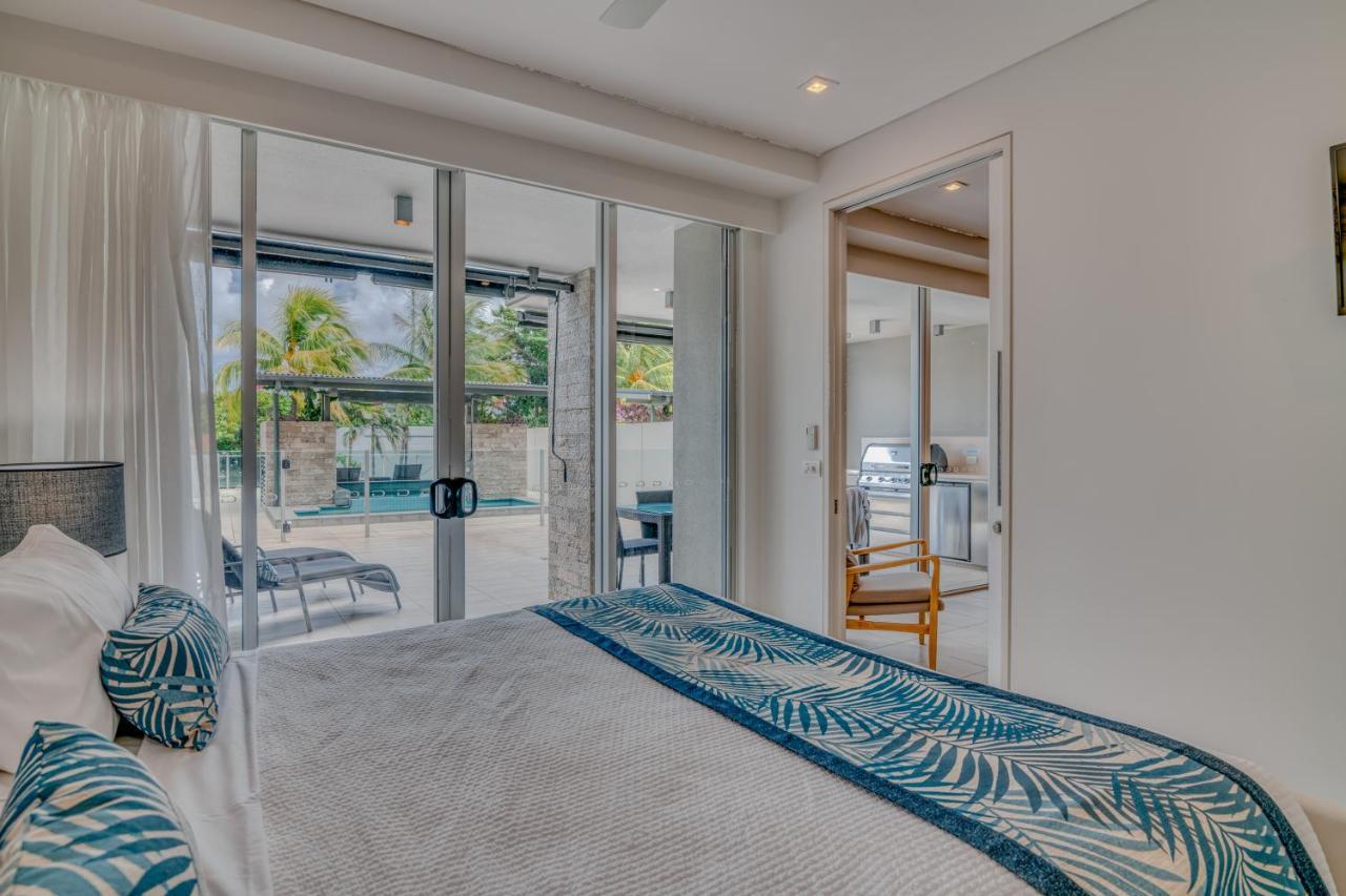 Coconut Grove Aparthotel Port Douglas Buitenkant foto