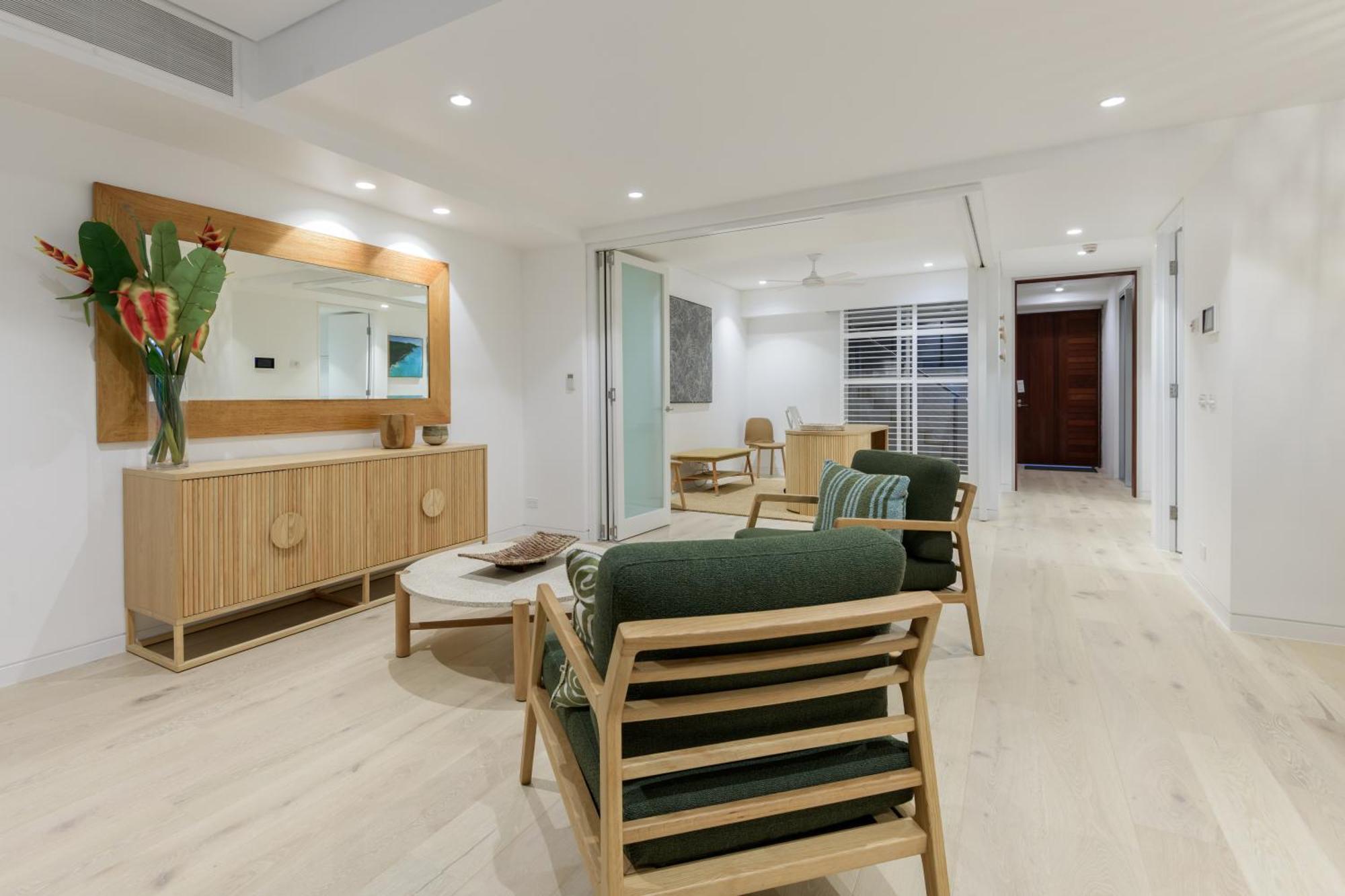 Coconut Grove Aparthotel Port Douglas Buitenkant foto