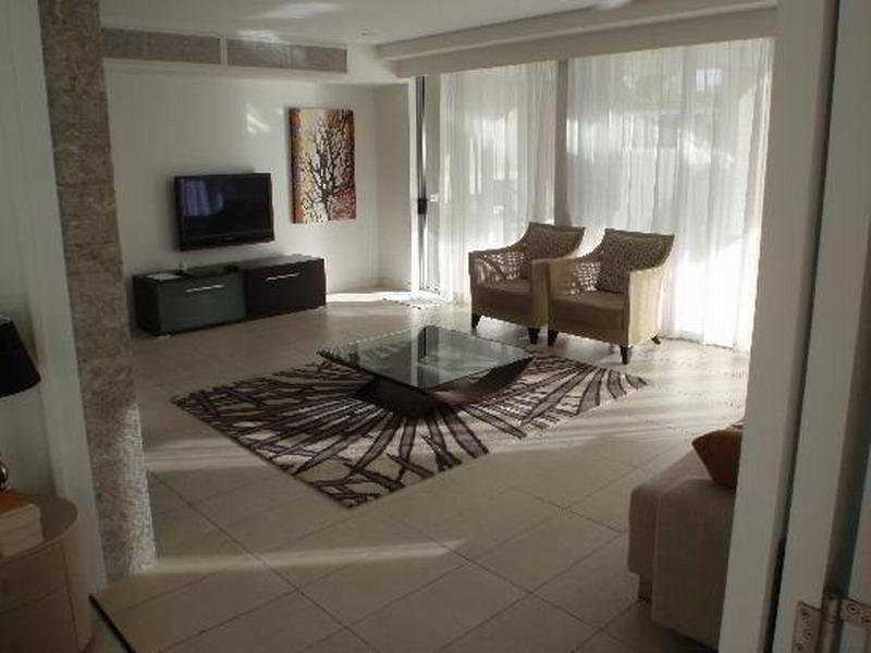 Coconut Grove Aparthotel Port Douglas Buitenkant foto