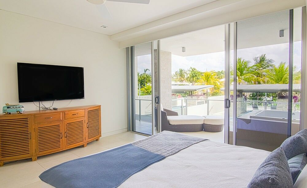 Coconut Grove Aparthotel Port Douglas Buitenkant foto